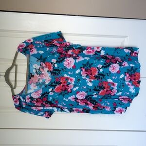 TORRID Blue Floral Button Front Top SIZE 4